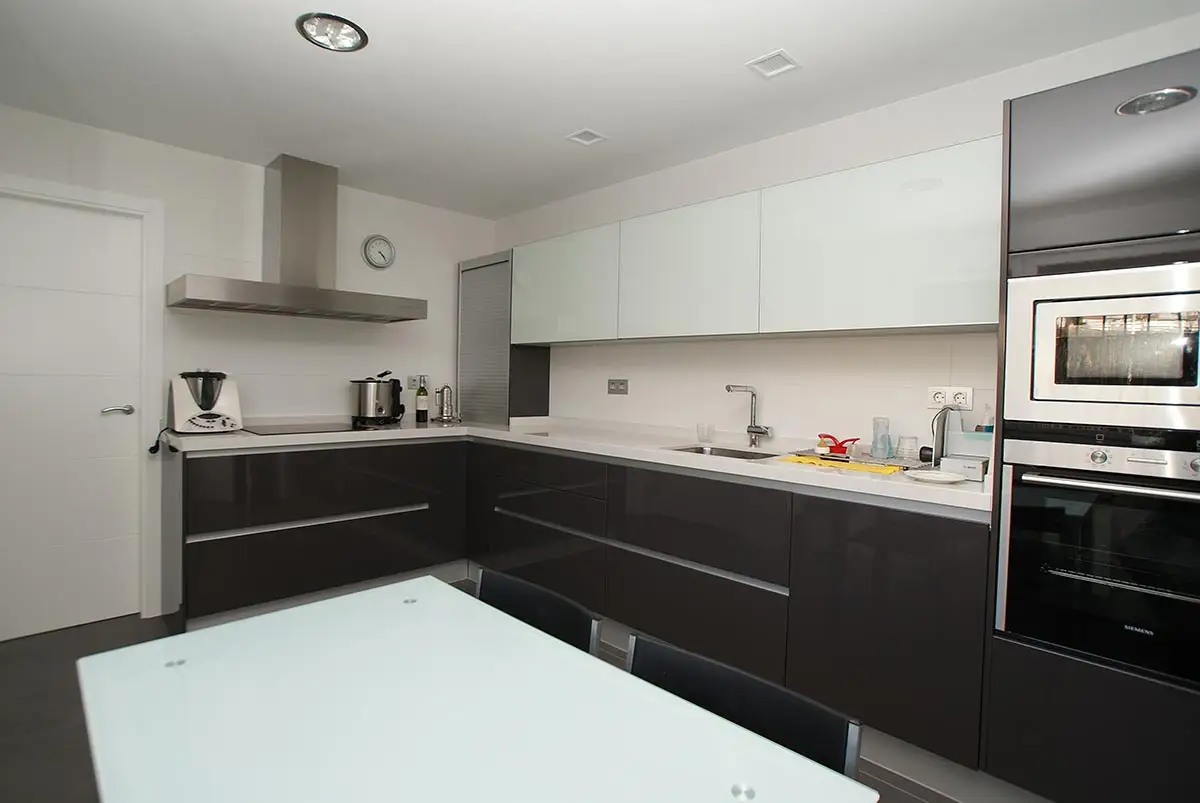 rehabilitacion cocina benalmadena